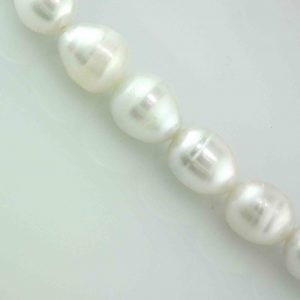 Alternative view of Freshwater White Rice Pearl, loose Pearl String 7mm