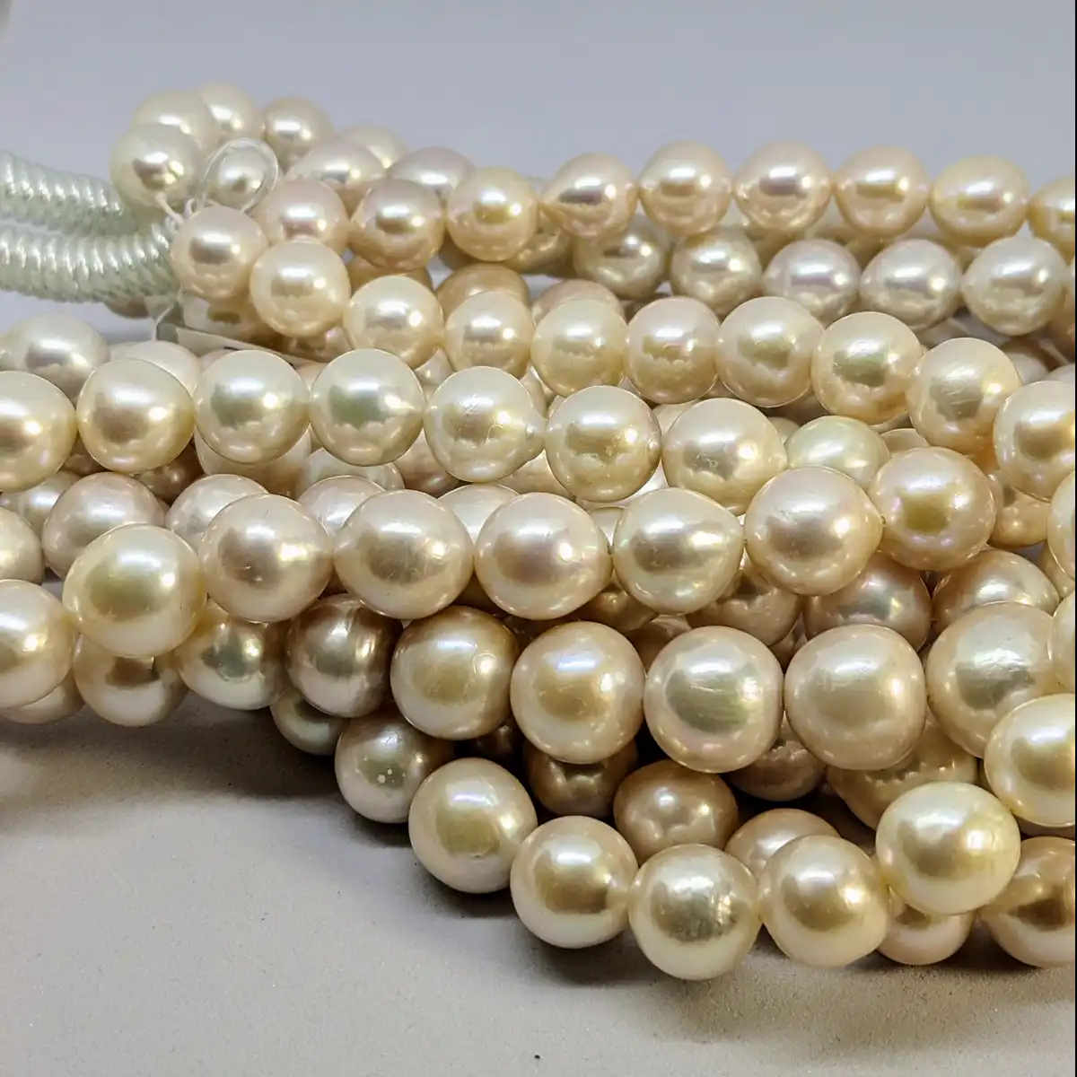 Edison Pearl Loose String, 10.5-12.5 mm graduated, white - Image 3