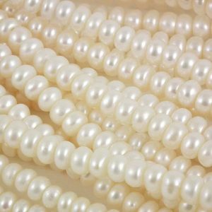 6mm Flattened Oval, Freshwater Pearl loose string, White