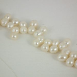 Peanut-shaped Freshwater Pearl String 7.5 x 13mm - Image 8