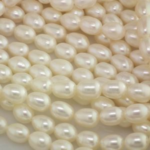 6mm Freshwater Rice Pearl, White, Lilac or Peach, Loose String