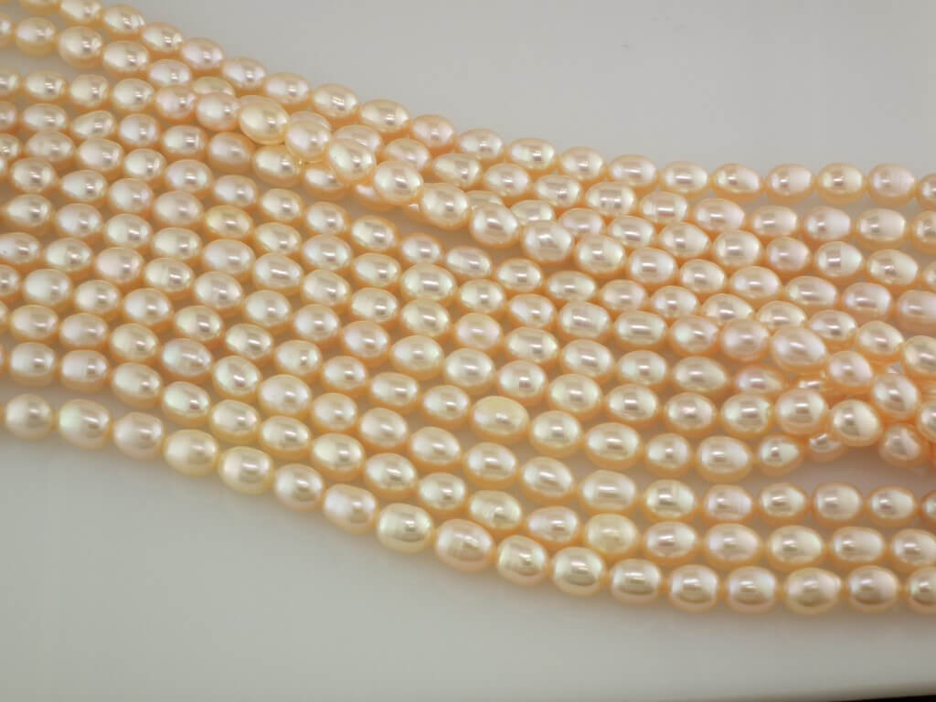 4-5mm Freshwater Rice Loose Pearl String, Lilac or Peach - Image 2