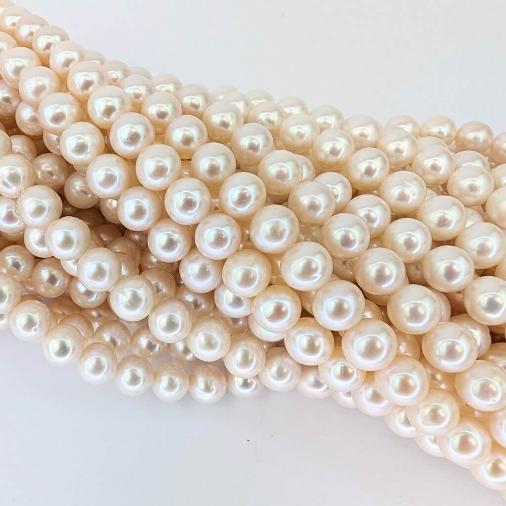 AA Grade Freshwater Pearls 7mm