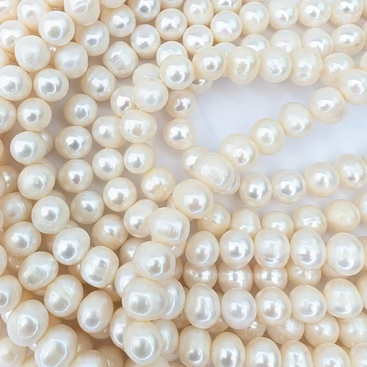 White Oval Pearls 10 x 11mm Loose String - Image 2