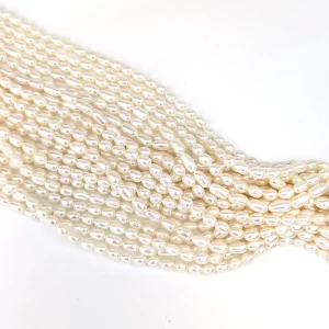 Alternative view of 4mm Rice Seed Pearls Loose String, White