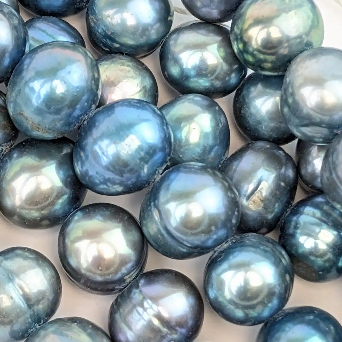 Silver Blue Pearl String, Off-Round, 7mm - Image 5