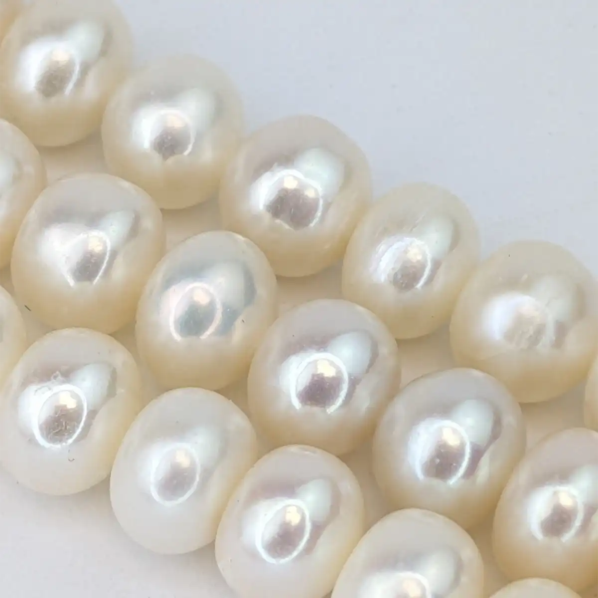 Button Pearl String - White Freshwater 6mm String - Image 2