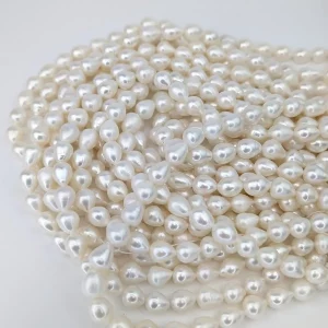 Freshwater Teardrop Rice Pearl String 9mm White - Image 2