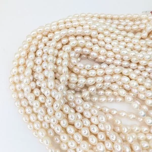 Freshwater Rice Pearls for Stringing 7.5-8mm - Image 3