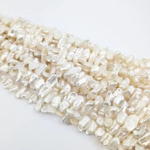 Biwa 'Tooth' Pearls White, Great Lustre - Image 2